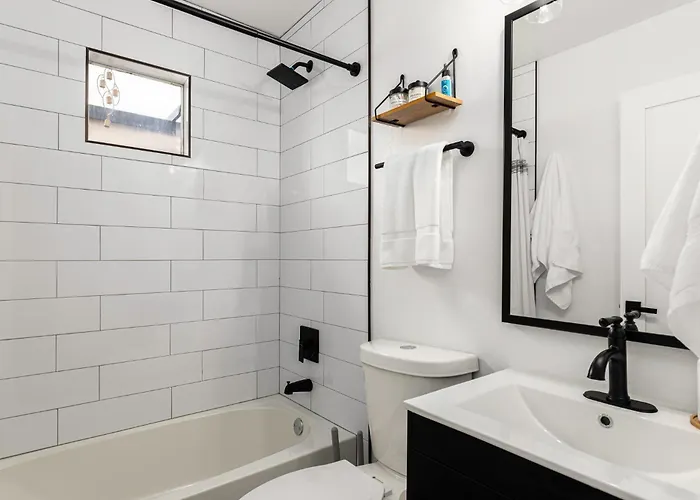 Designer With Guest House, Pool, Hot Tub Сasa de vacaciones Tucson