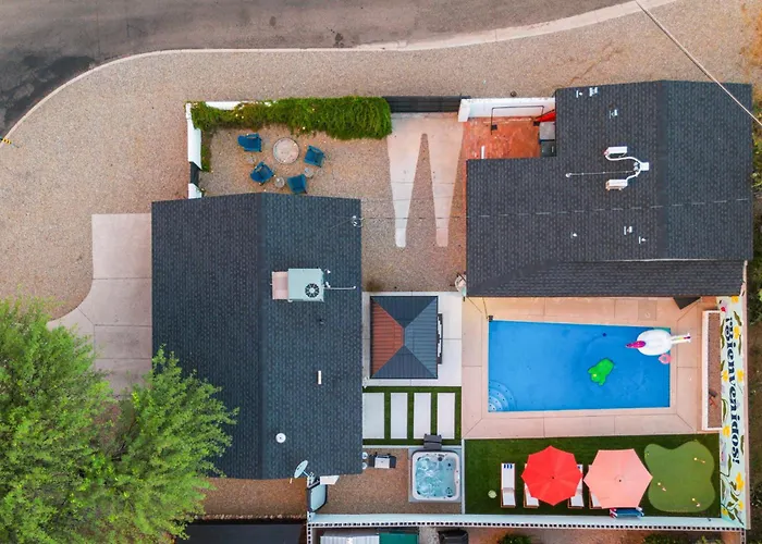 Designer With Guest House, Pool, Hot Tub Сasa de vacaciones Tucson
